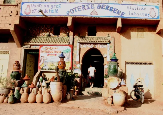 Coopérative des potiers de Tamegroute · Pottery & ceramics